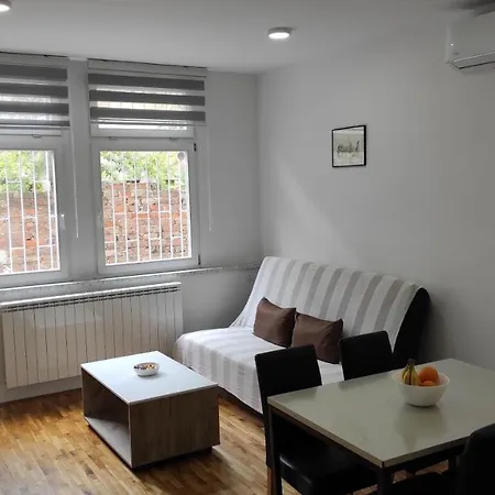 Apartment Mejtas - Center Of *
